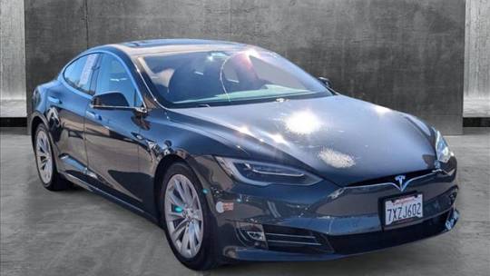 2017 Tesla Model S 5YJSA1E27HF185912