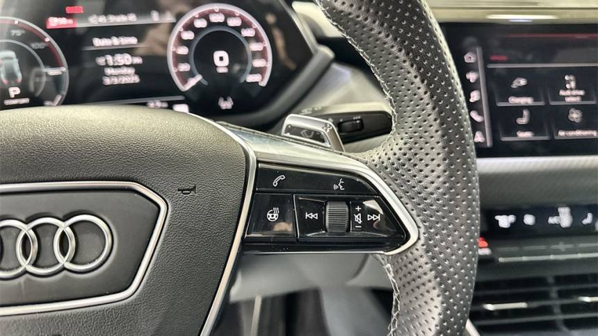 2023 Audi RS e-tron GT - Images - 16