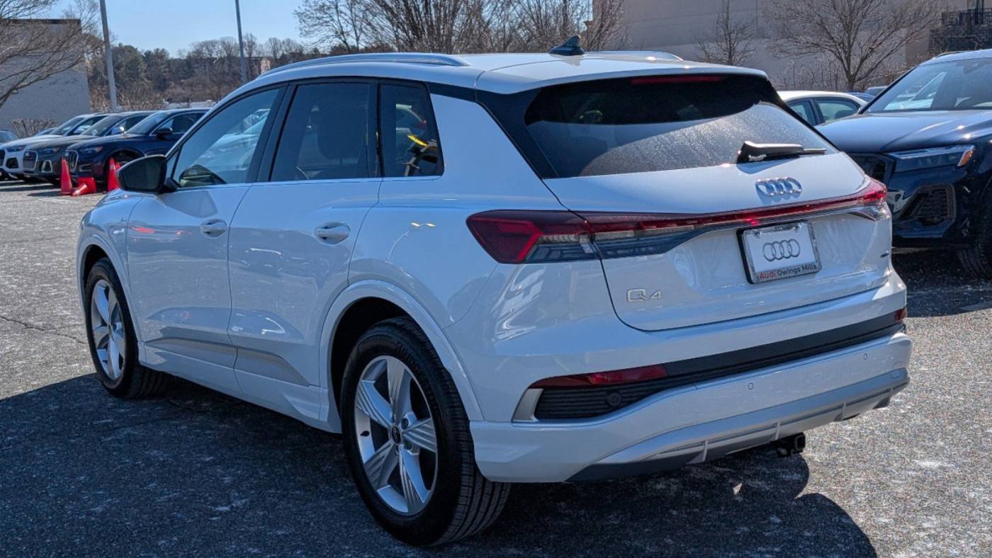 2025 Audi Q4 e-tron WA1LUBFZ4SP039133