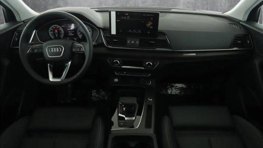 2025 Audi Q5 WA1G2AFY2S2016889