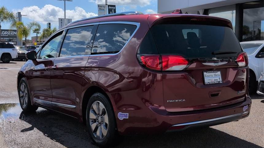 2018 Chrysler Pacifica 2C4RC1N77JR178358