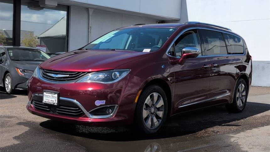 2018 Chrysler Pacifica 2C4RC1N77JR178358