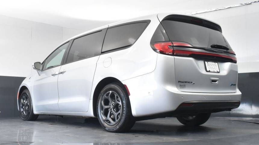 2022 Chrysler Pacifica 2C4RC1S77NR161067