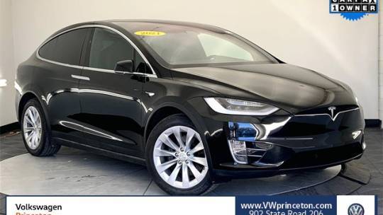 2021 Tesla Model X 5YJXCBE24MF321462