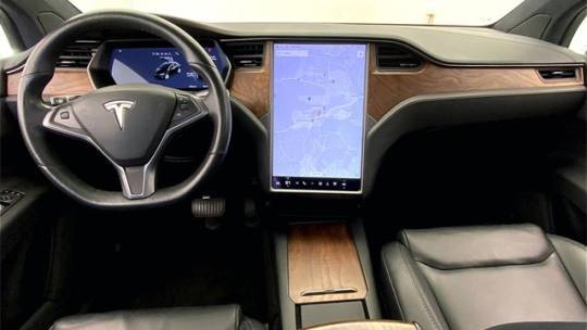 2021 Tesla Model X 5YJXCBE24MF321462