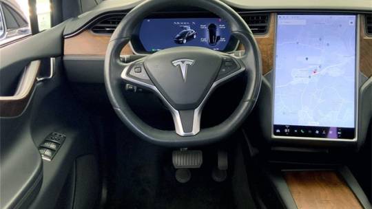 2021 Tesla Model X 5YJXCBE24MF321462