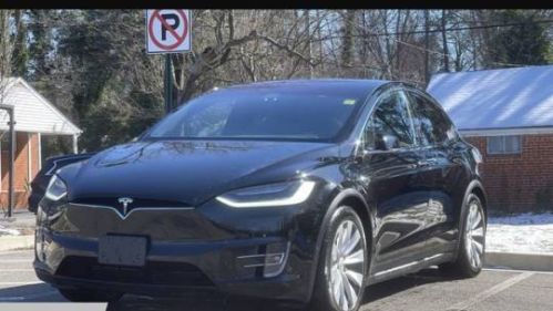 2020 Tesla Model X 5YJXCDE22LF250174