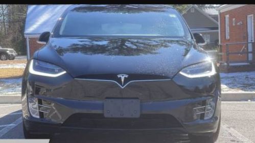 2020 Tesla Model X 5YJXCDE22LF250174