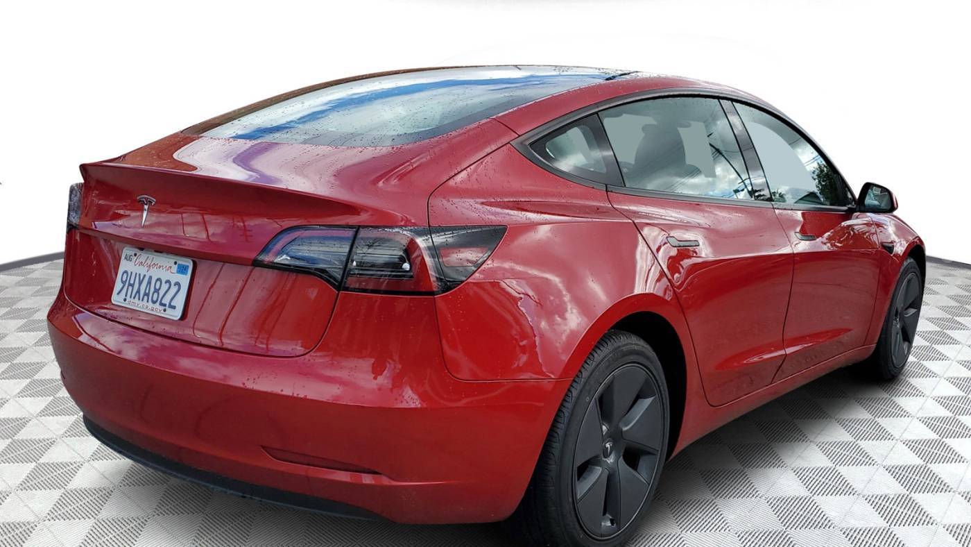 2023 Tesla Model 3 5YJ3E1EA5PF639458