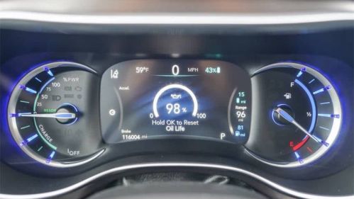 2018 Chrysler Pacifica 2C4RC1N79JR213725