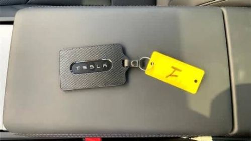 2024 Tesla Model 3 5YJ3E1EA7RF856013