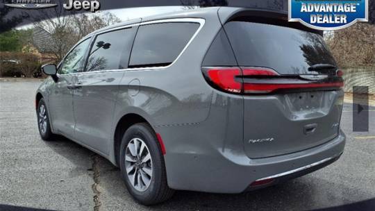2025 Chrysler Pacifica 2C4RC1S73SR538411