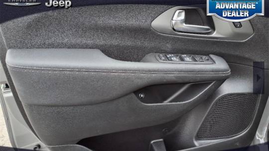2025 Chrysler Pacifica 2C4RC1S73SR538411