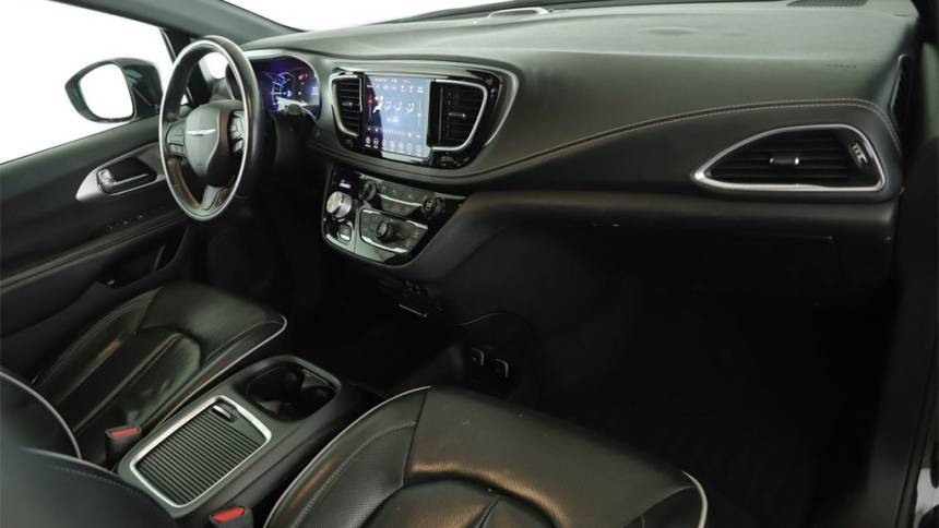 2019 Chrysler Pacifica 2C4RC1N71KR636560