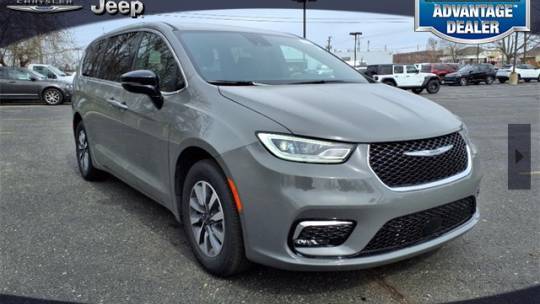 2025 Chrysler Pacifica 2C4RC1S73SR538411