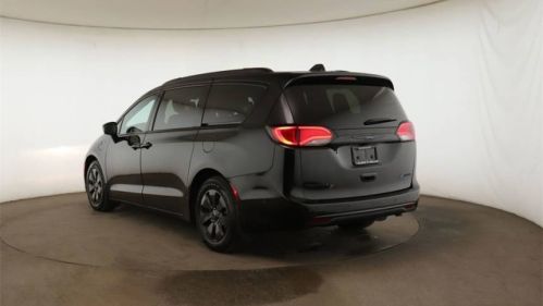 2019 Chrysler Pacifica 2C4RC1N71KR636560