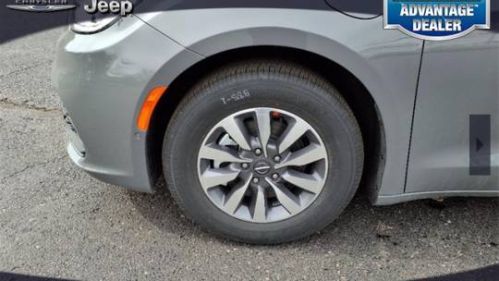 2025 Chrysler Pacifica 2C4RC1S73SR538411