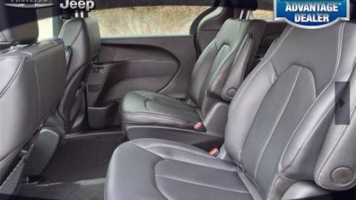 2025 Chrysler Pacifica 2C4RC1S73SR538411