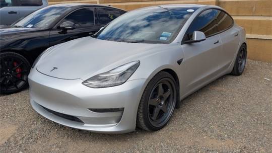 2022 Tesla Model 3 5YJ3E1EB9NF184619