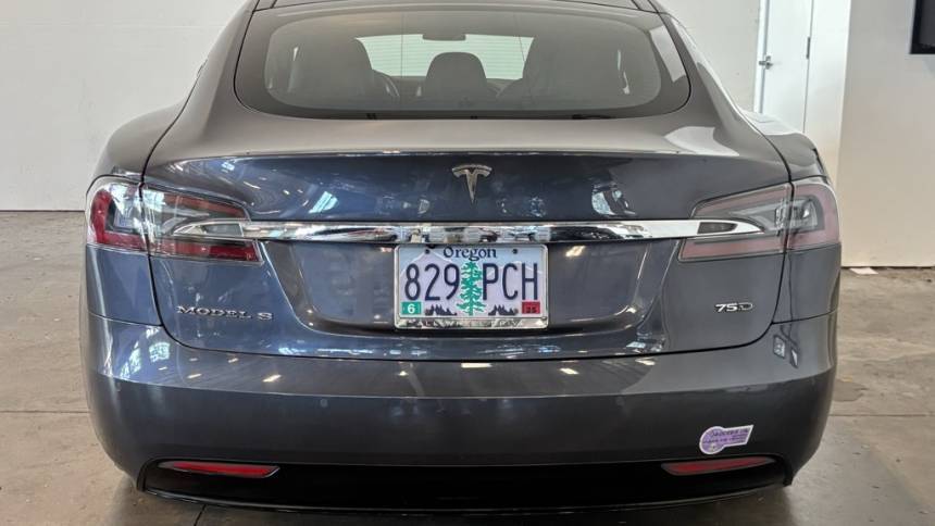 2018 Tesla Model S 5YJSA1E23JF296849