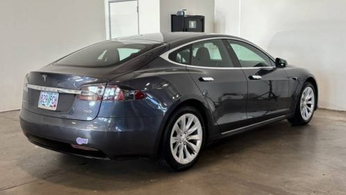 2018 Tesla Model S 5YJSA1E23JF296849