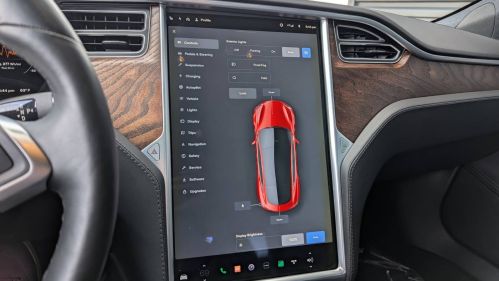 2017 Tesla Model S 5YJSA1E23HF232370