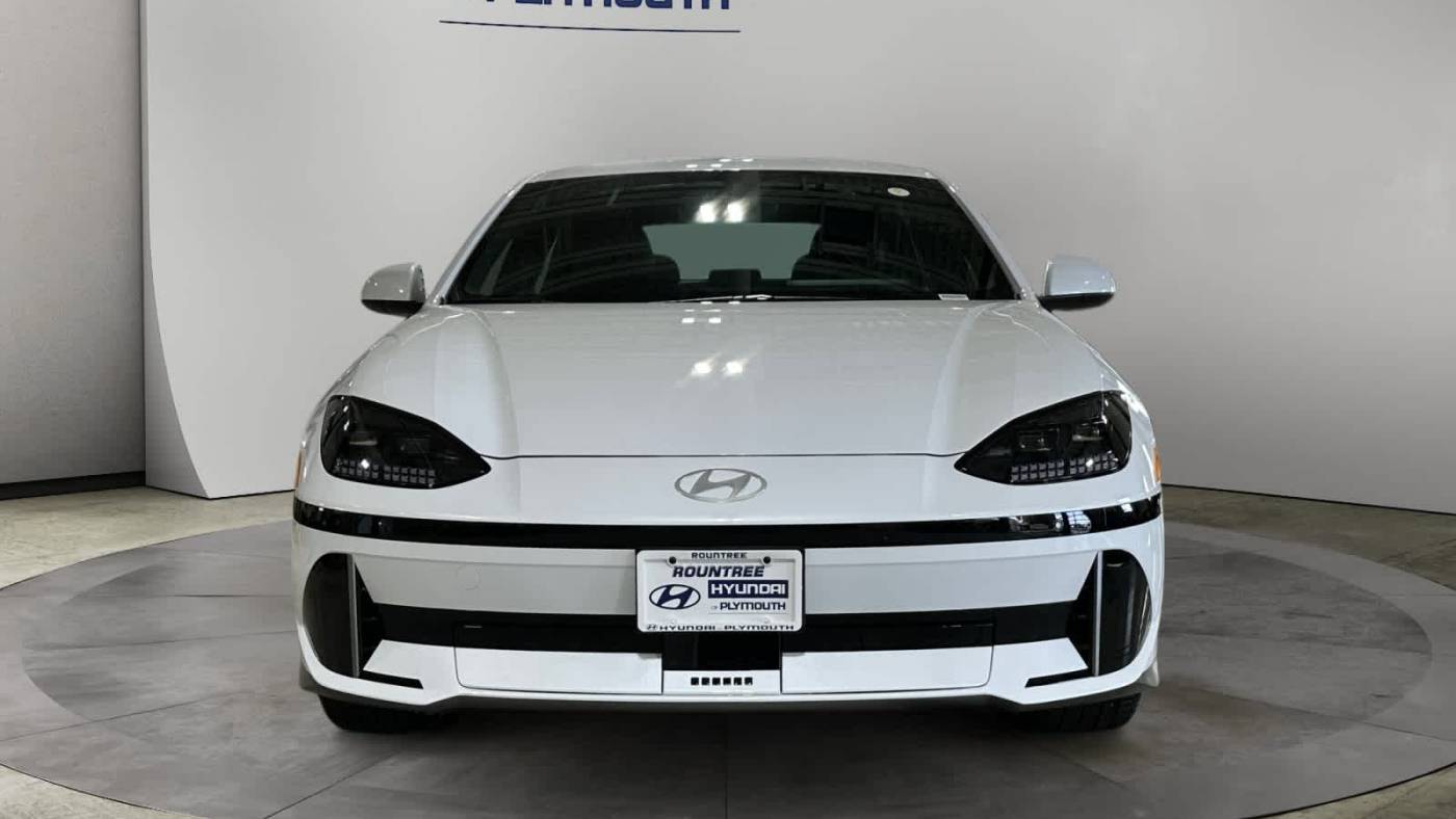 2025 Hyundai IONIQ 6 KMHM34AC7SA092354