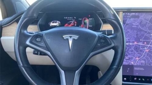 2020 Tesla Model X 5YJXCAE28LF239033