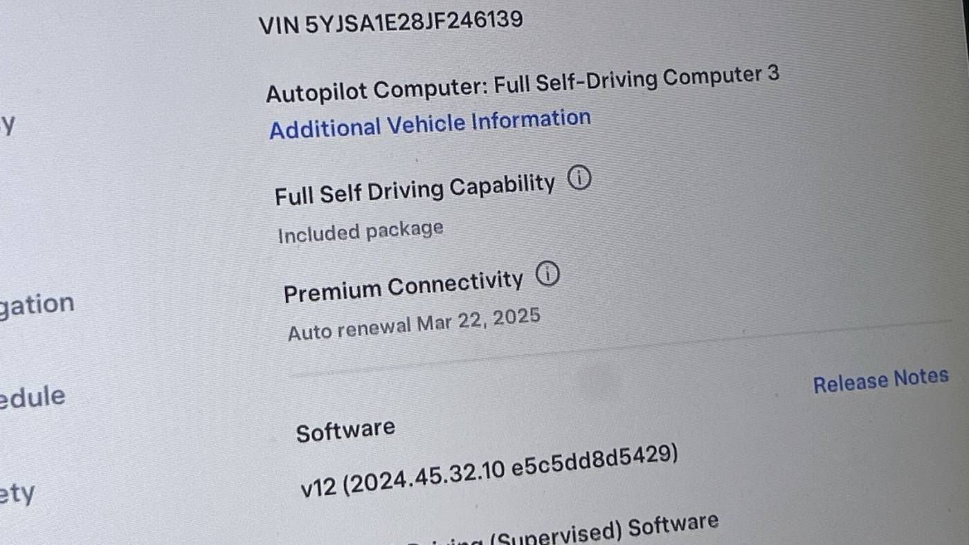 2018 Tesla Model S 5YJSA1E28JF246139