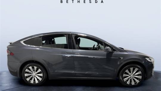 2019 Tesla Model X 5YJXCAE23KF160724