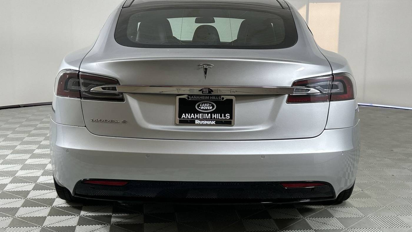 2018 Tesla Model S 5YJSA1E28JF246139