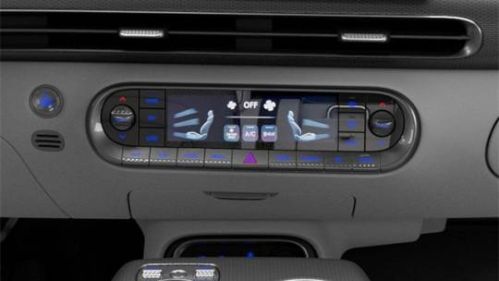 2025 Genesis GV60 KMUKCDSC6SU027341