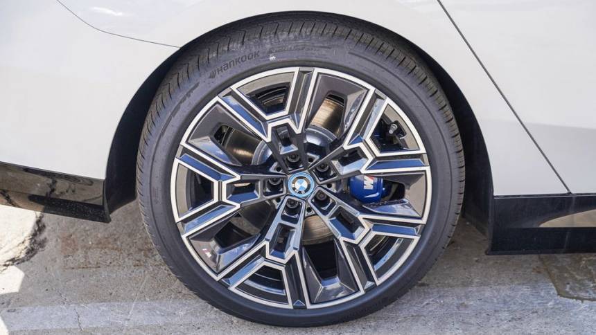 2025 BMW i5 WBY33FK01SCT72676