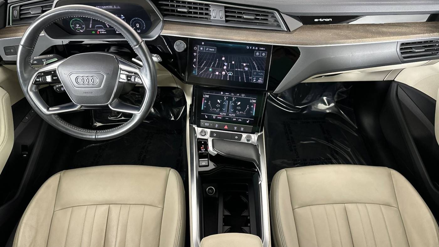 2021 Audi e-tron WA1AAAGE4MB041602