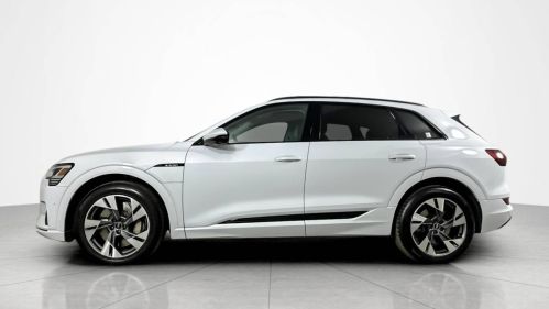 2021 Audi e-tron WA1AAAGE4MB041602