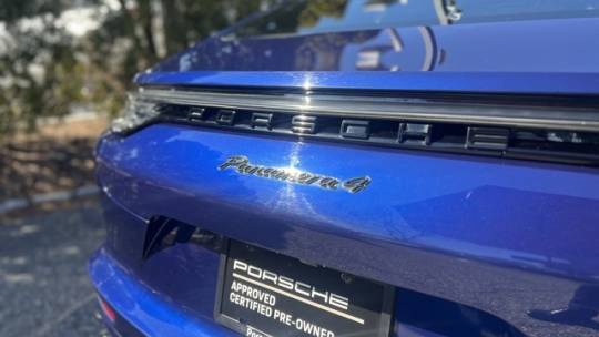 2022 Porsche Panamera - Images - 22