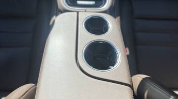 2022 Porsche Panamera - Images - 26