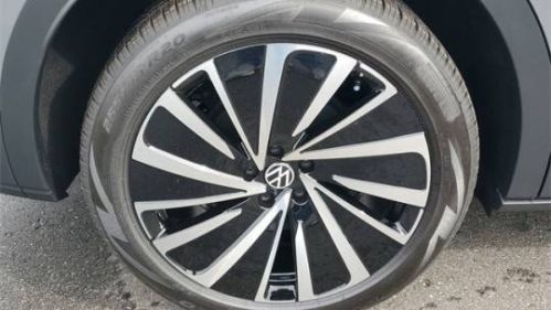 2025 Volkswagen ID.4 1V2DSPE85SC001289