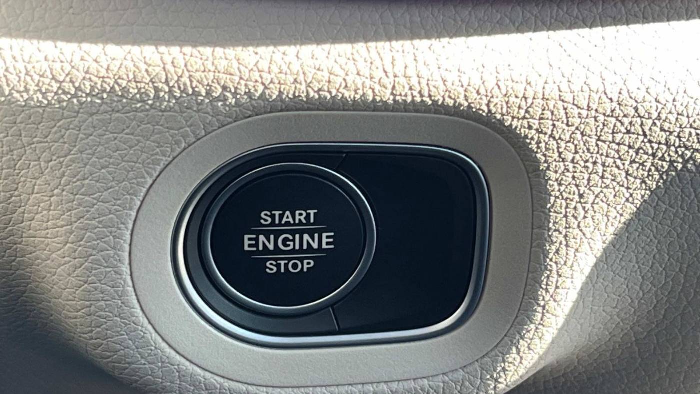 2025 Mercedes GLE 4JGFB4GB2SB372879