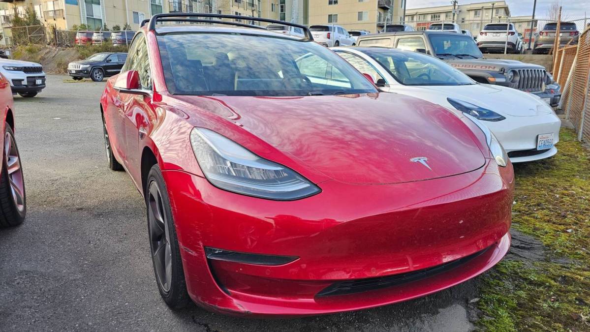 2018 Tesla Model 3 5YJ3E1EA0JF007152