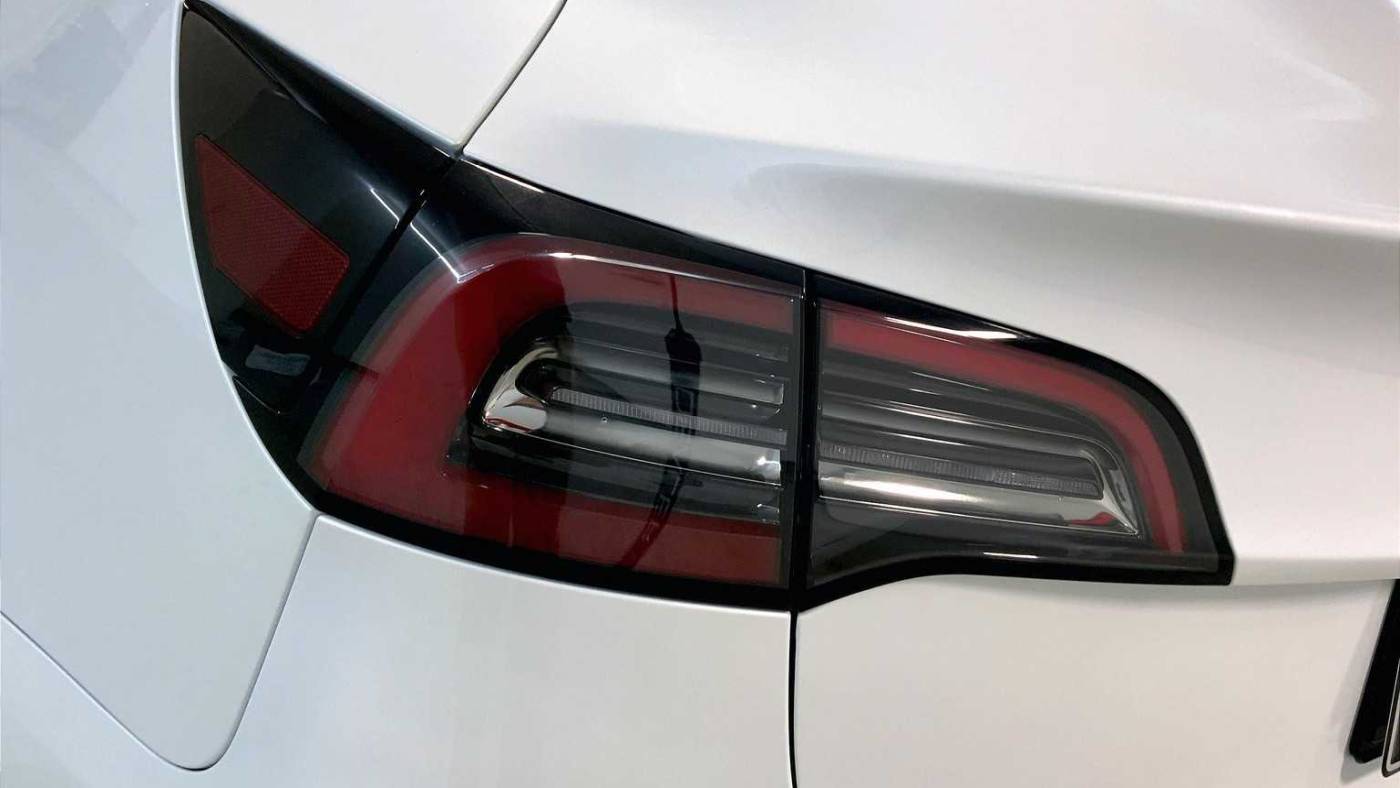 2023 Tesla Model 3 5YJ3E1EBXPF621305
