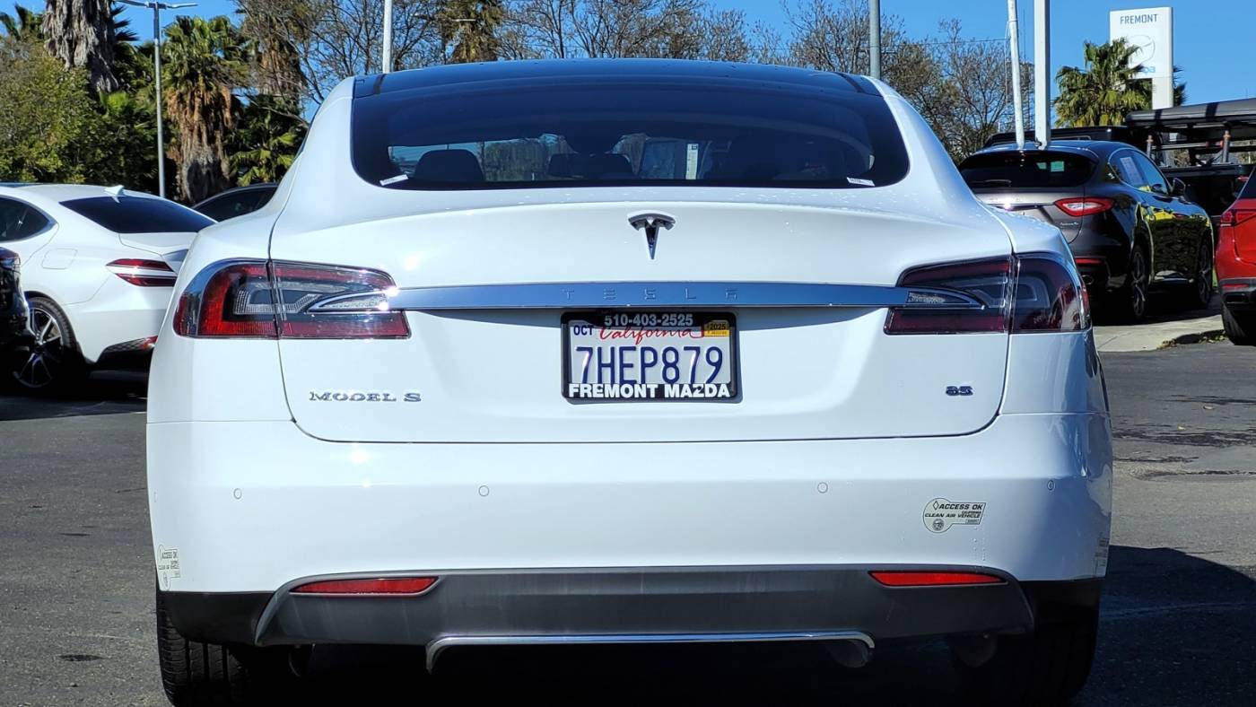 2014 Tesla Model S 5YJSA1H19EFP55701