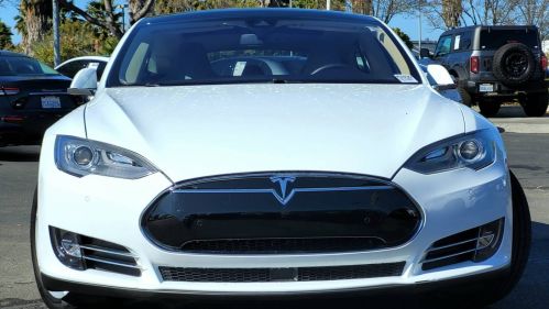 2014 Tesla Model S 5YJSA1H19EFP55701