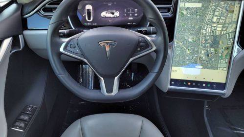 2014 Tesla Model S 5YJSA1H19EFP55701