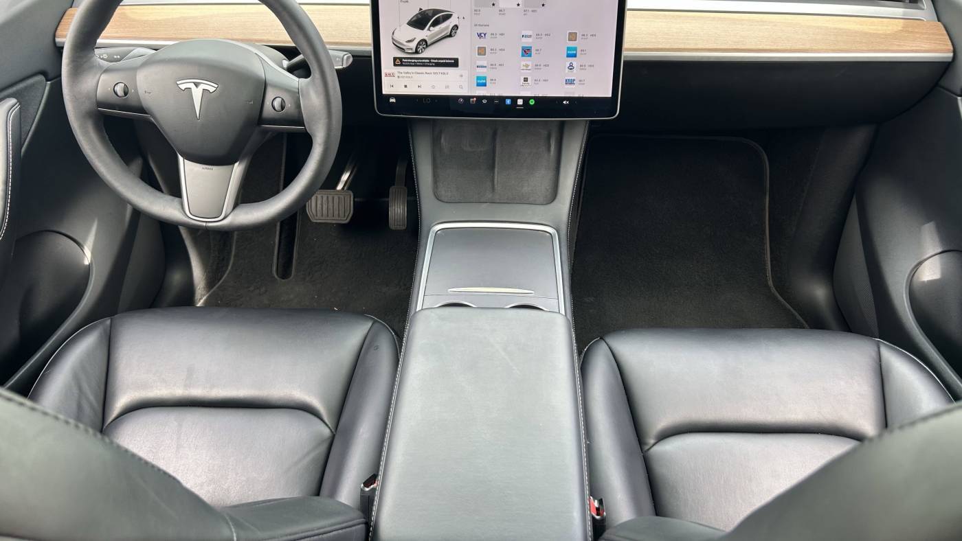 2021 Tesla Model Y 5YJYGDEE0MF188925