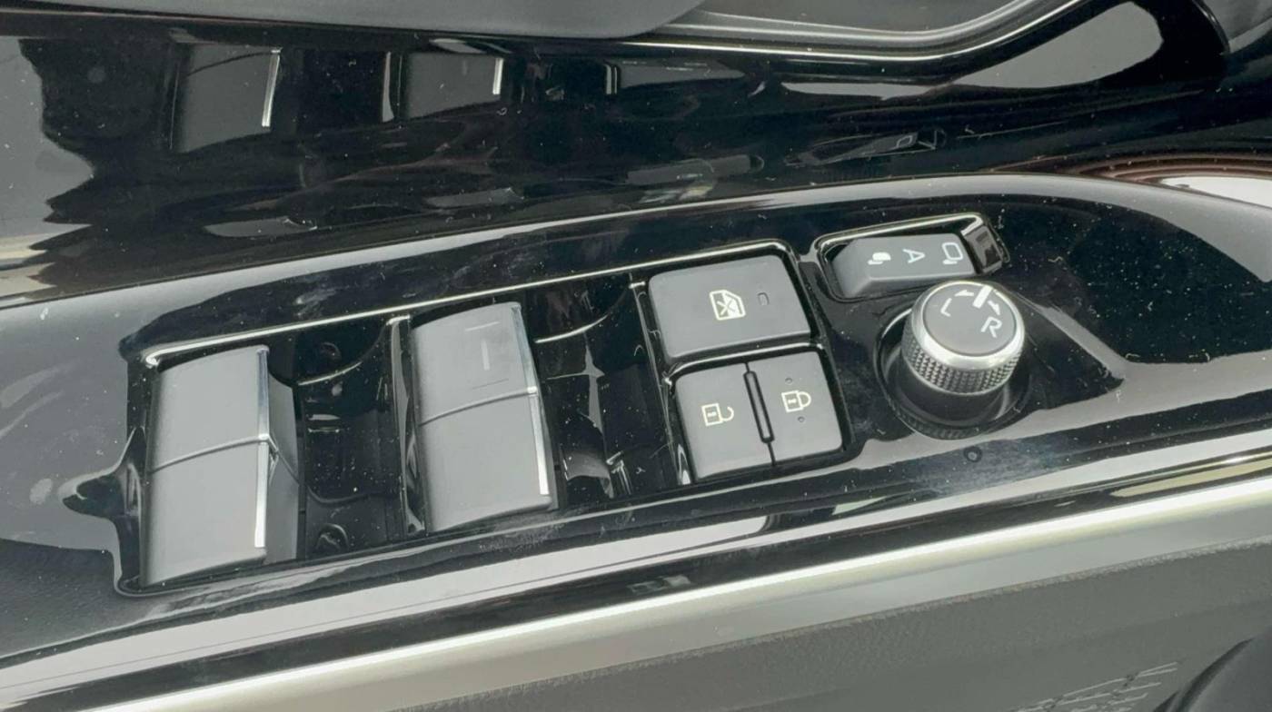 2024 Subaru Solterra JTMABABA9RA079069