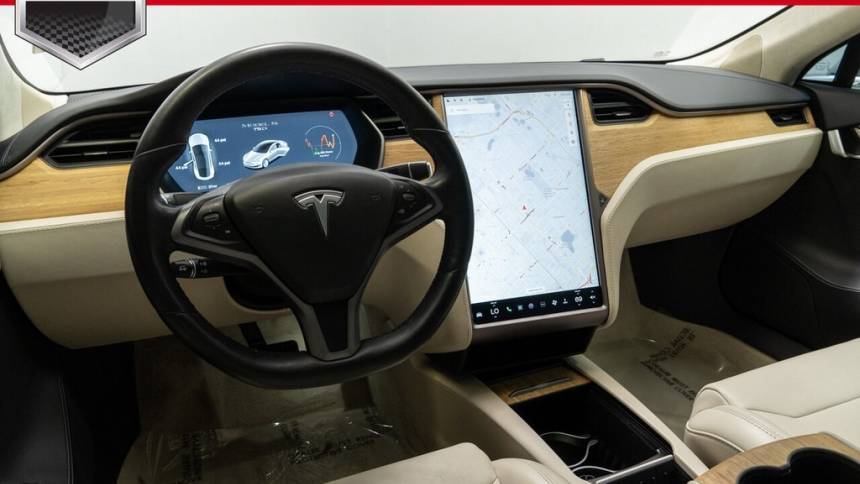 2018 Tesla Model S 5YJSA1E22JF276673