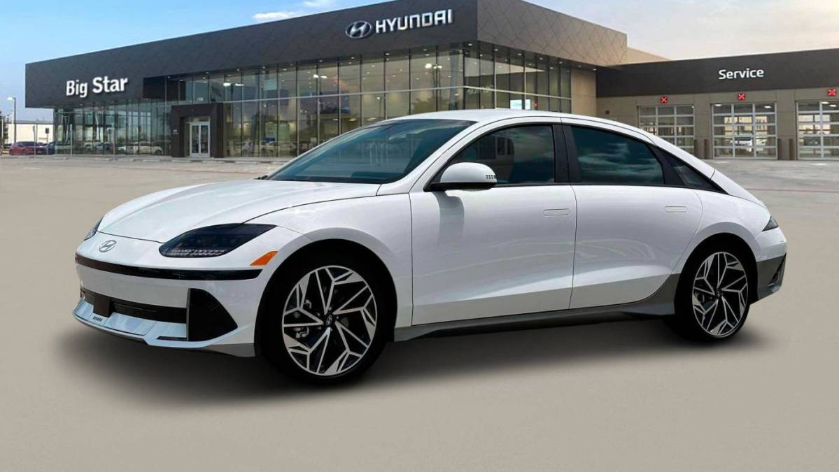 2024 Hyundai IONIQ 6 KMHM34AA3RA077102
