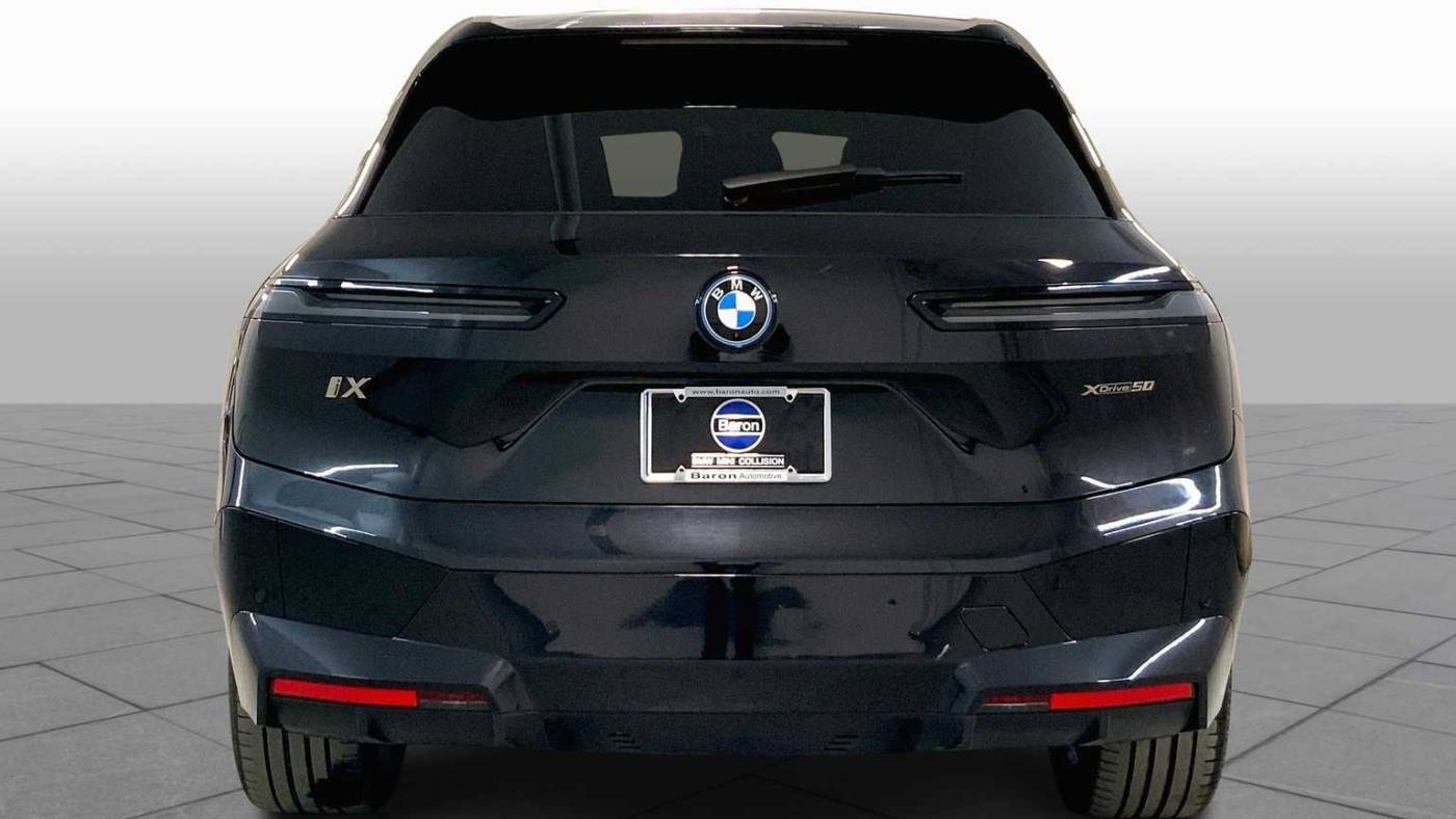 2024 BMW iX WB523CF03RCN70008