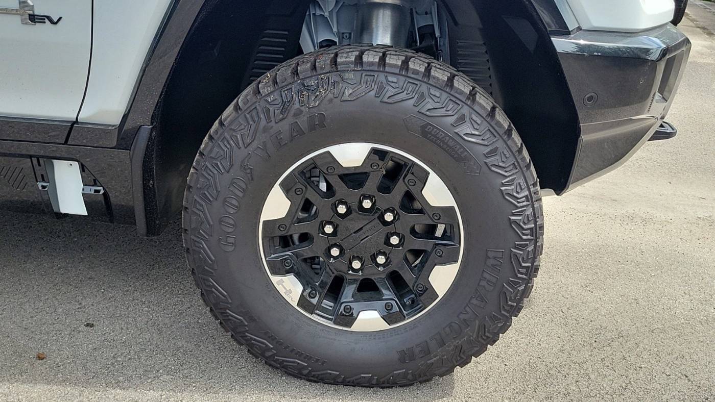 2025 GMC HUMMER EV Pickup 1GT10DDB1SU105228